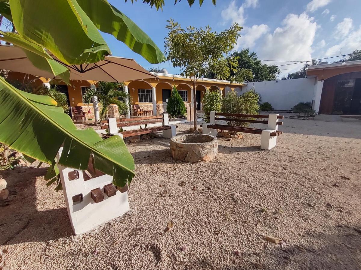Hotel Villa Gabriela - Restaurant, Bikes ,Lands Tours Celestun Exterior photo